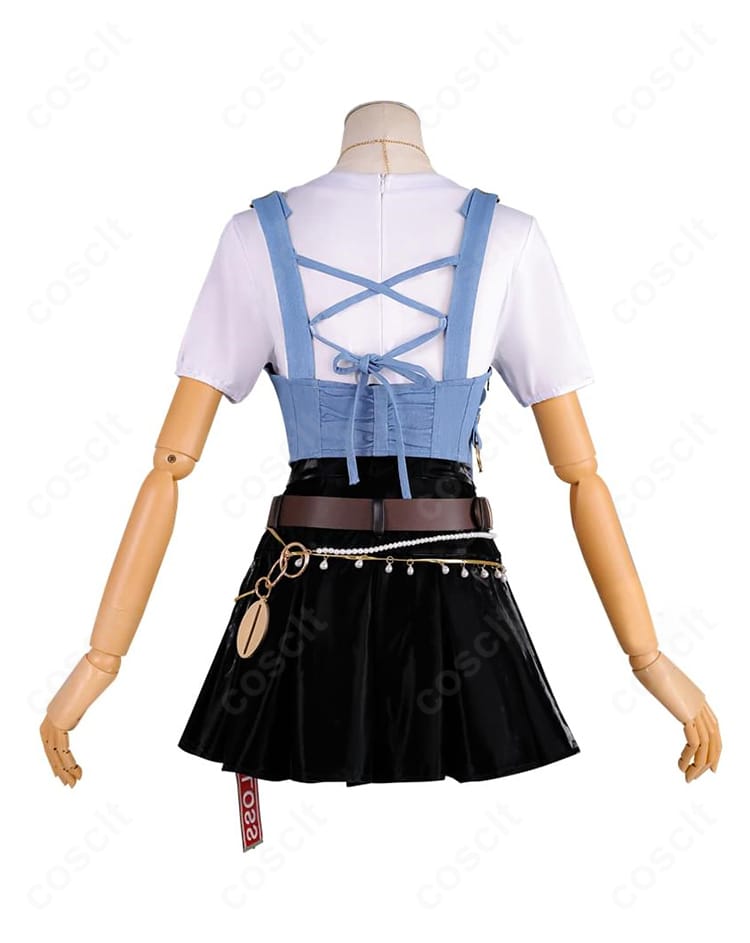 Flashpoint衣装の背面全体。コートの丈感と後ろディテール