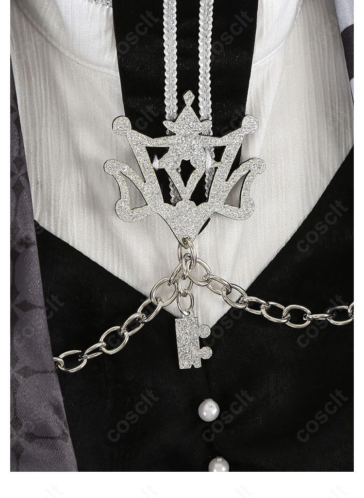 付属胸飾りの詳細（ブローチとチェーンの重なりと留めピン仕様）