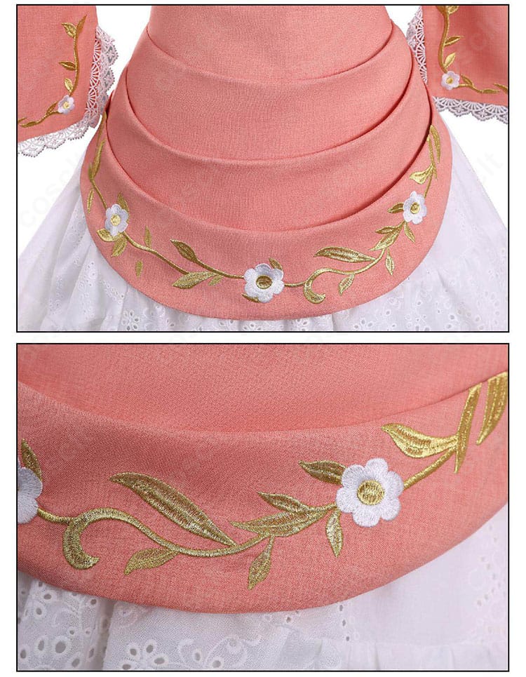 背面ディテールのクローズアップ。リボン結びと背面縫製の仕立てを強調。