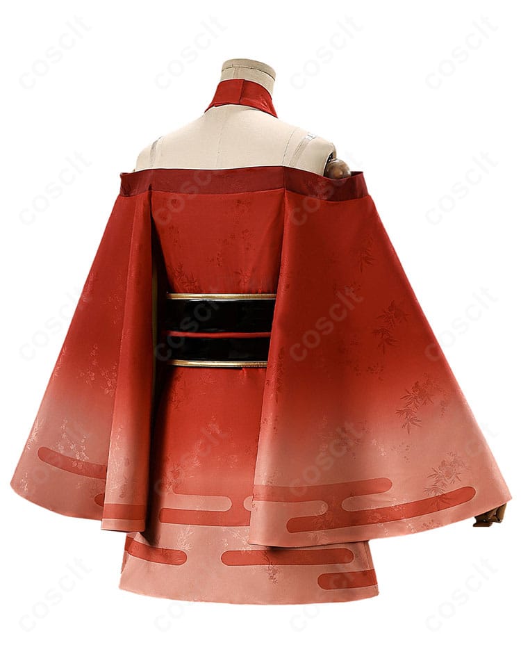 かぐや姫風ワンピースの背面全体像（シルエットと装飾の配置）