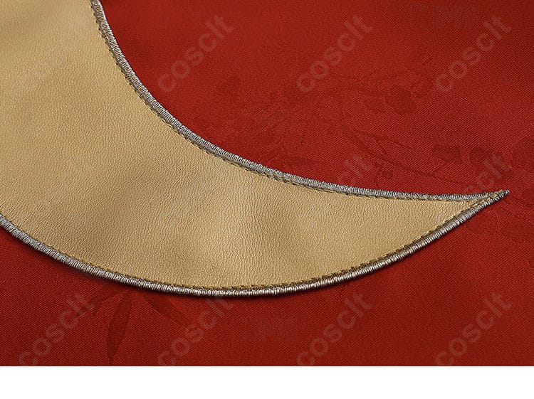 衣襟まわりの意匠と配色バランスのディテール