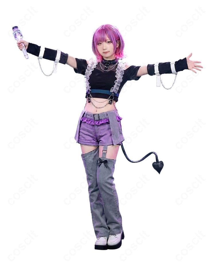 常闇トワ 6周年LIVE衣装コスプレの正面全体カット（トップスとズボン、アクセ一式）