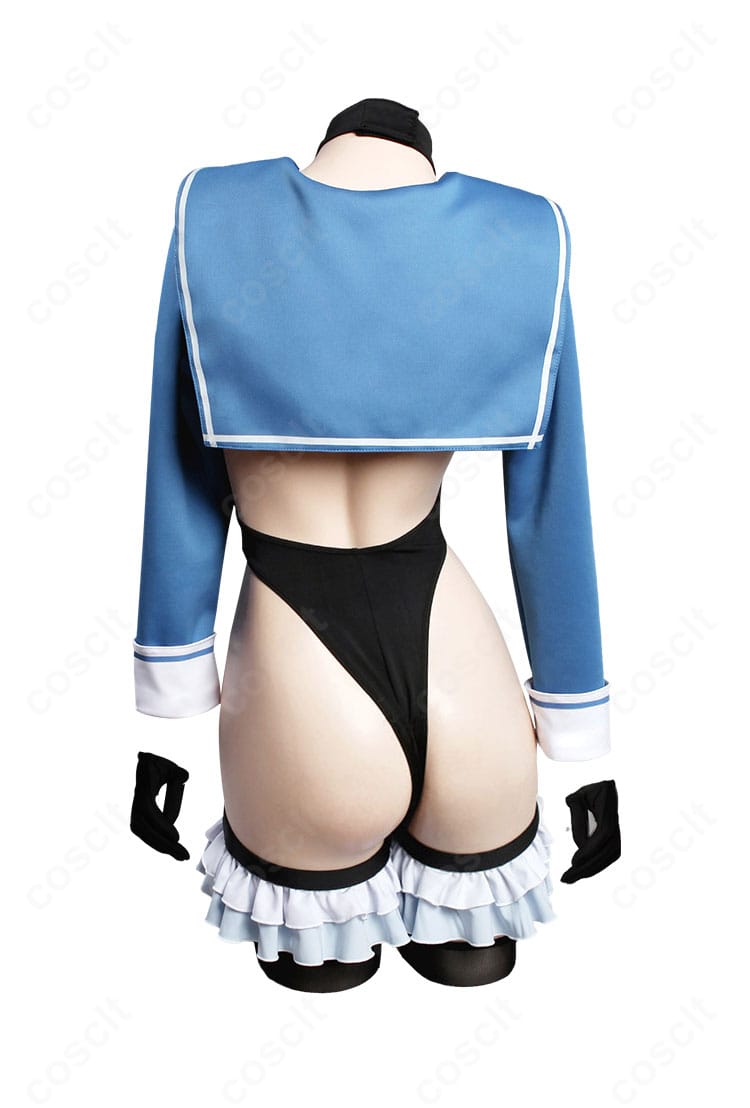 円堂シミコ マジカル衣装の背面。背ファスナー位置やコートの後ろ姿、スカーフの流れを詳細に表示。