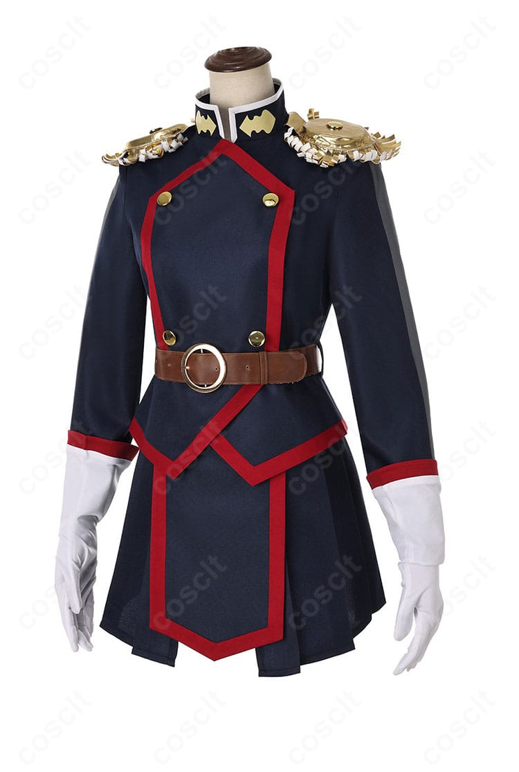 羽前京香制服コスプレの側面。ベルト位置とスカートの落ち感、プロポーションの見え方を確認できる画像