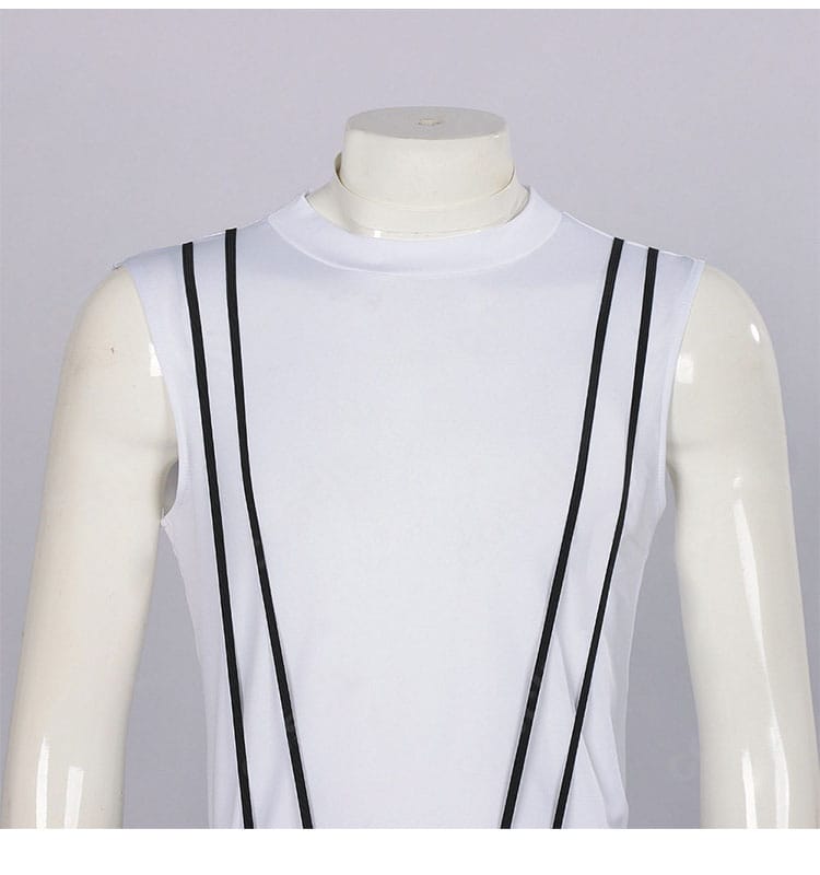 インナーの背面と肩まわりの縫製・生地感ディテール