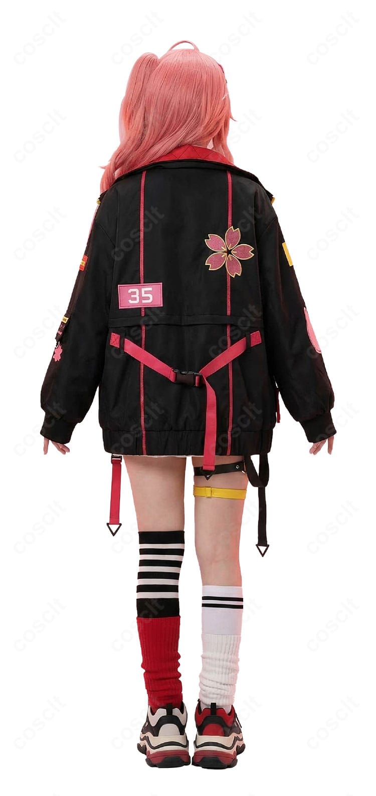 さくらみこ 生誕祭2026新衣装コスプレの背面全体画像|コートのラインとバックディテール