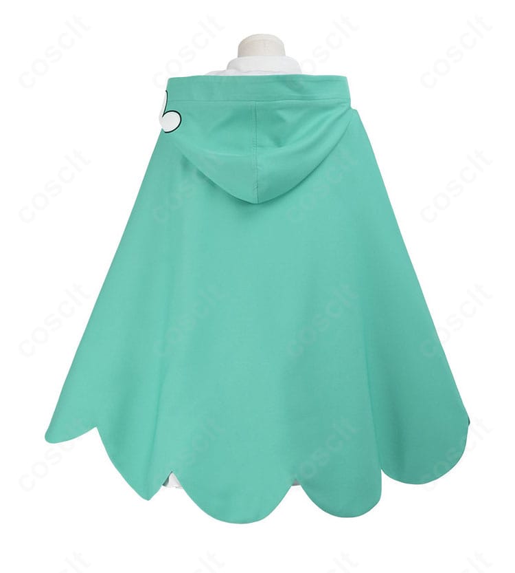 レム衣装 マント背面ディテール画像（背中心のラインとドレープ感）