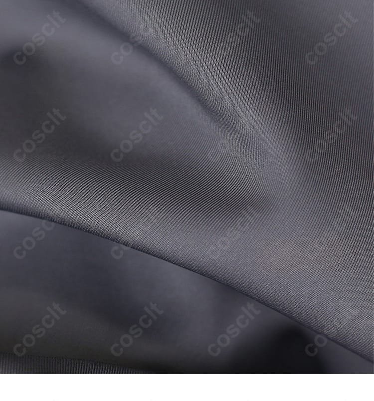 ゴウ 普段着トップスの生地質感の接写。薄手で通気性の良い素材感が分かる写真