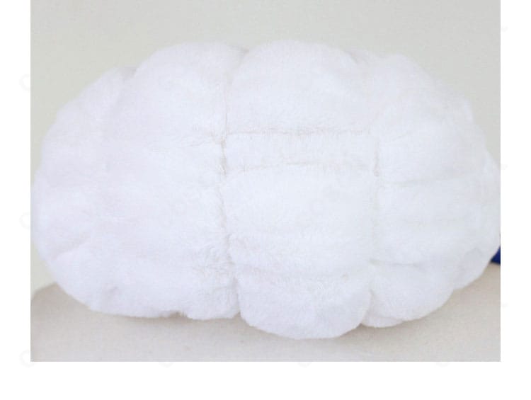 首飾り背面の構造ディテール（固定位置と仕上げ）