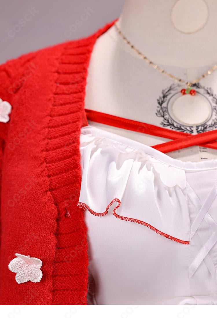 前立て周辺の装飾ディテール（トリムと見返し）