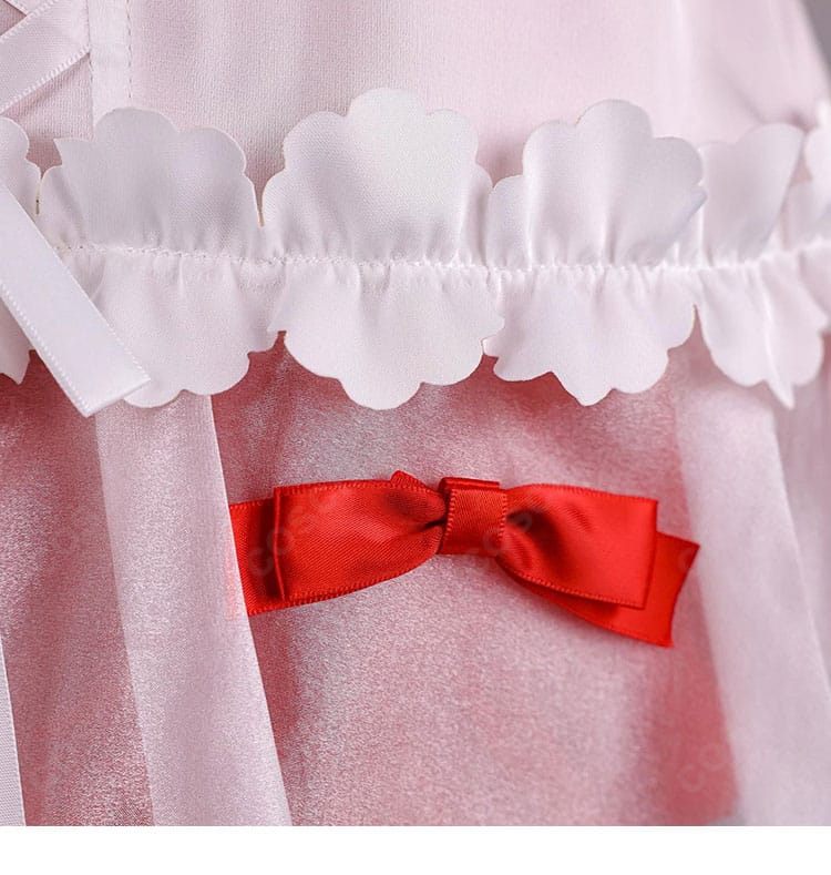 スカート装飾（フリル・配色ライン）のクローズアップ