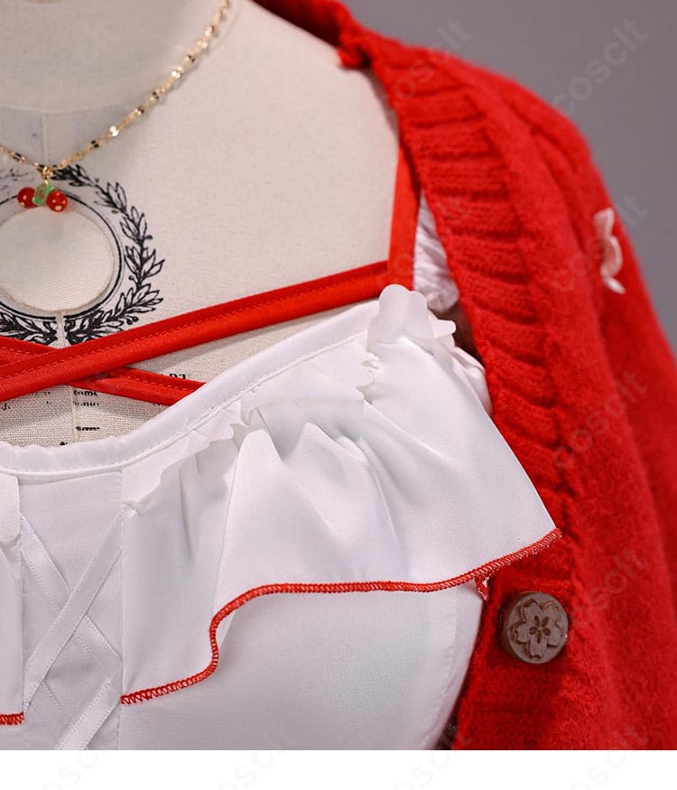 ショルダー部分の装飾ディテール（ヨークと配色）