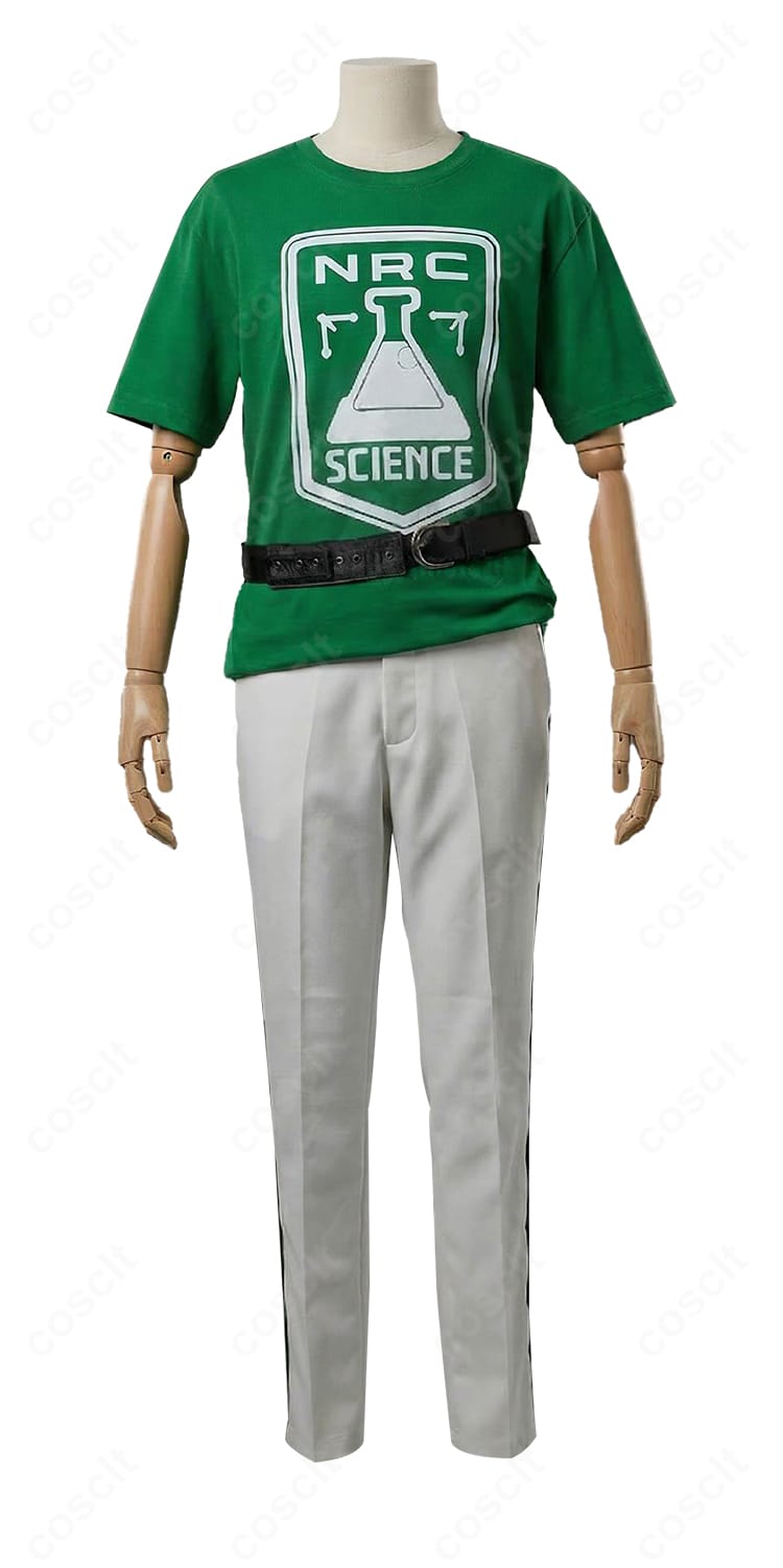 トップスの半袖部分ディテール。袖口の縫製、ステッチワーク、生地の質感と発色を確認できるクローズアップ。