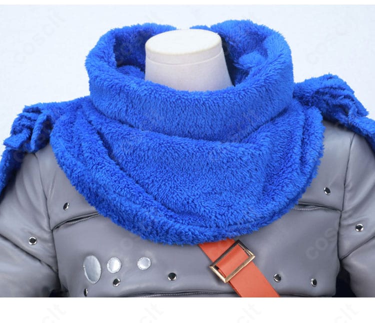 襟元装飾・留め具・縁取りのディテールアップ