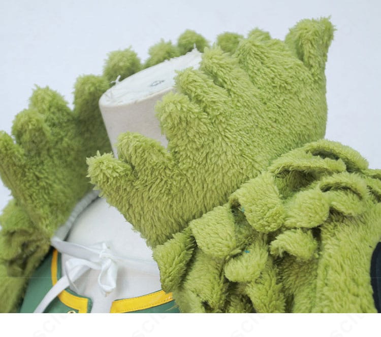 衣襟の装飾ディテールと縫製アップ（ゾロ エルバフ編）