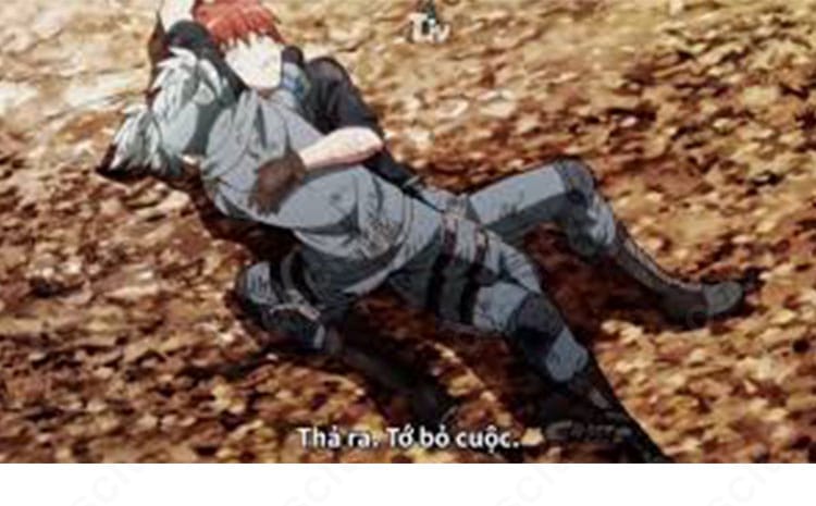 超体育着コート背面のディテール。ベンツやステッチ、ハリ感のある生地感が分かるアップ画像