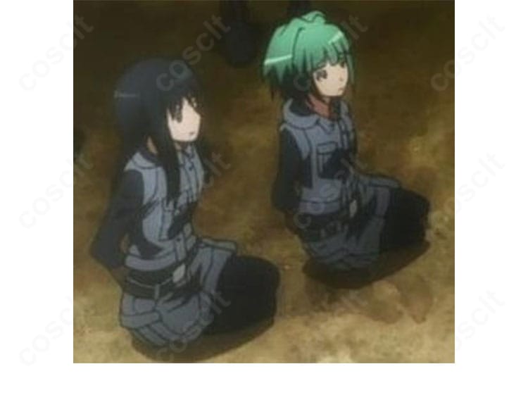 暗殺教室 茅野カエデ 超体育着コスプレ衣装 バックスタイル|背面ファスナーとフィット感のディテール