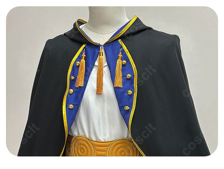 オルーギオ コスプレ衣装の前立て装飾の細部。落ち着いた色味で仕上げたフロントデザイン
