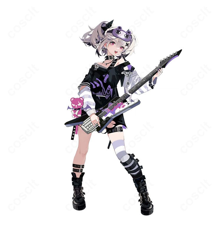 オリジナルのストリート×サイバー系コスプレ衣装を着用した全身イメージ。高コントラスト配色とシャープなシルエットが映えるカット