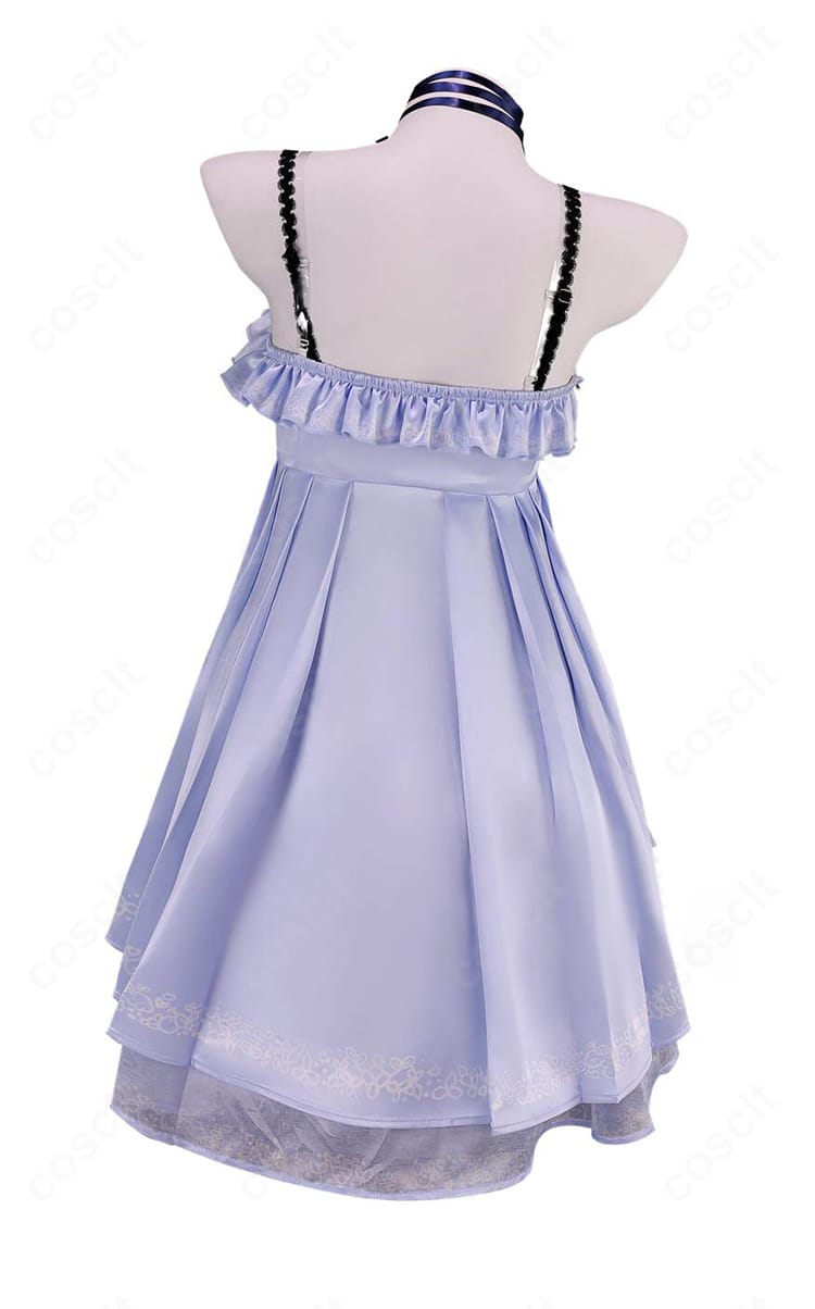ネリッサ・レイヴンクロフト衣装のワンピース背面と開き仕様