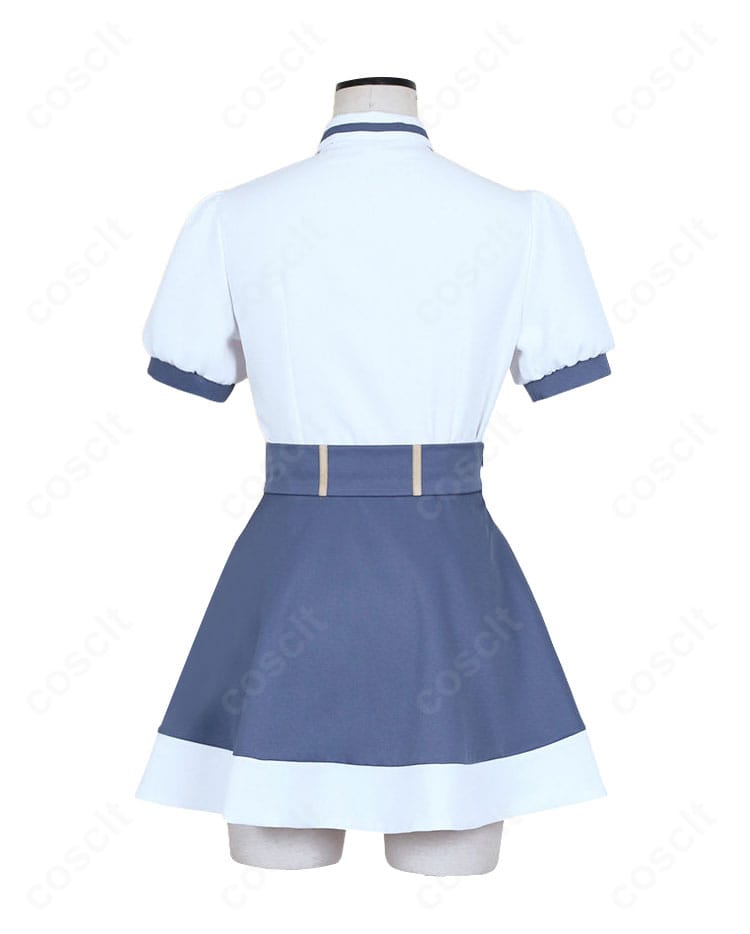 学園夏制服コスプレ衣装の背面全体カット