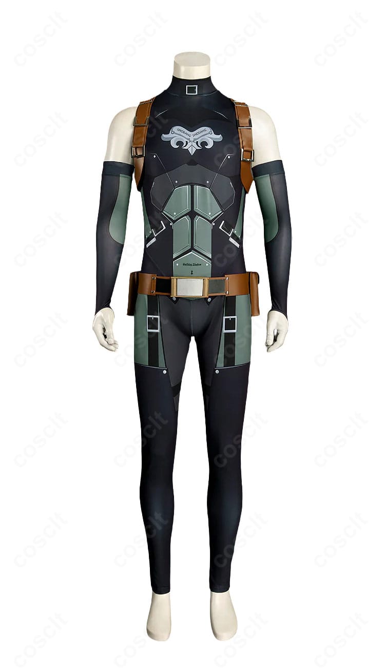ザトー=ONE コスプレ衣装の正面全体。黒のジャンプスーツとサスペンダー配置