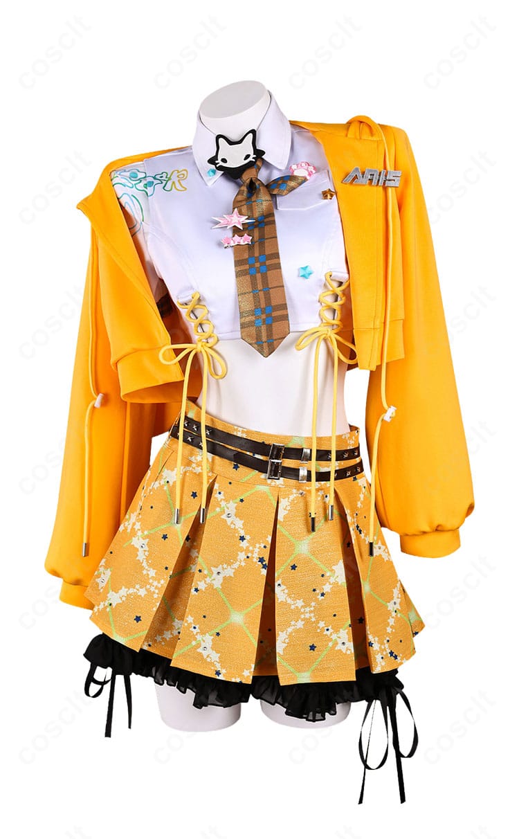 アニス T.T. STAR コスプレ衣装の正面全体。コートのハリ感とアイドル風ネクタイが映えるデザイン。