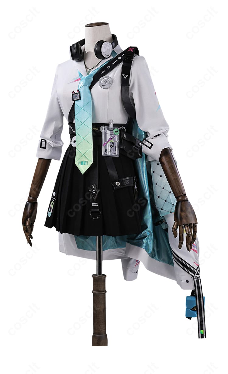 鳴潮 リンネー 制服コスプレ衣装の側面シルエット。サスペンダーと腰飾りの位置関係がわかる画像