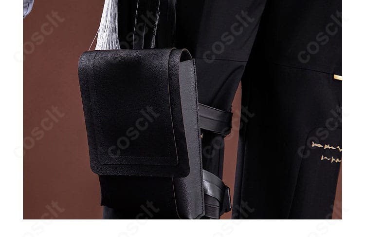 『鳴潮』男漂泊者 通常衣装コスプレに付属するベルトポーチパーツのディテール