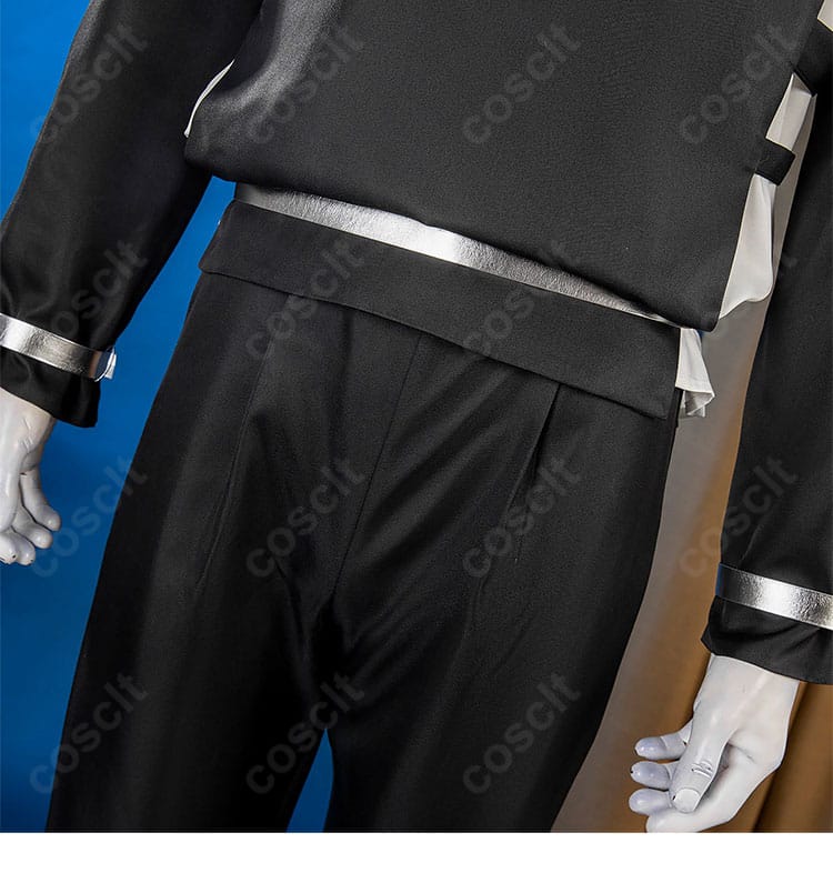 双城厳一コスプレ衣装の腰回りとベルト装飾の詳細
