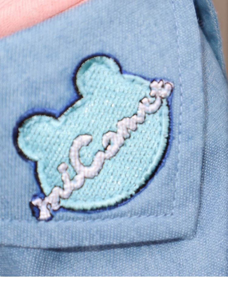 さくらみこ miCometブランド第二弾衣装にあしらわれた刺繍風デザインの装飾部分