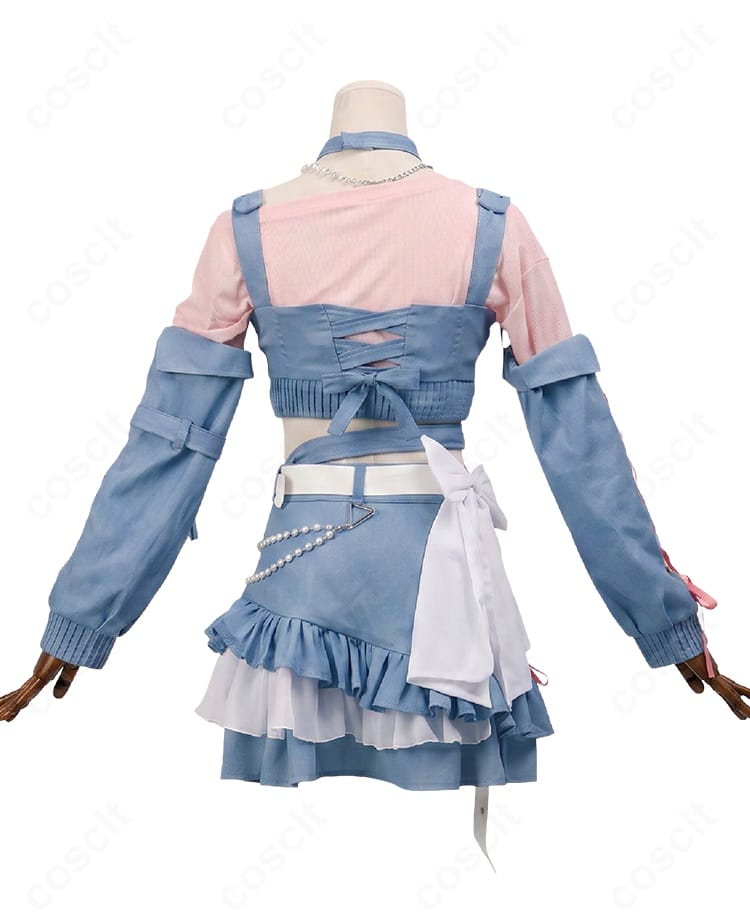 さくらみこ miCometブランド第二弾コスプレ衣装の背面デザイン、スカートとサイドウエストリボンの後ろ姿