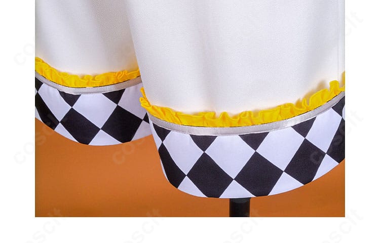 鏡音レン コスプレ衣装パンツの裾装飾。舞台衣装らしいデザインを確認できる画像