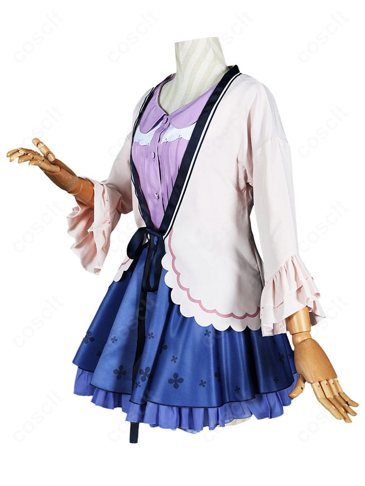 飛鳥湊 私服Ver.コスプレ衣装の側面図、軽やかなカーディガンとスカートのシルエット