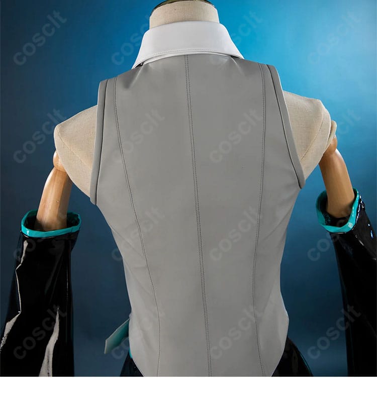 初音ミク V6 コスプレ衣装の背面肩まわりのディテール