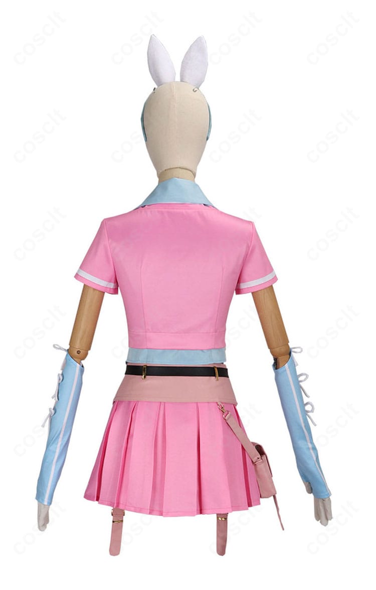 兎田ぺこら 原宿コスプレ衣装のセット内容、ウサ耳カチューシャやポーチを含む全12点