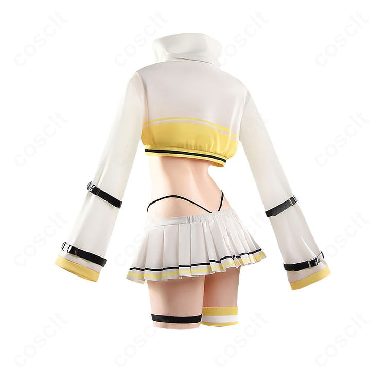 エレグ通常コスプレ衣装の背面デザインとスカートのシルエット