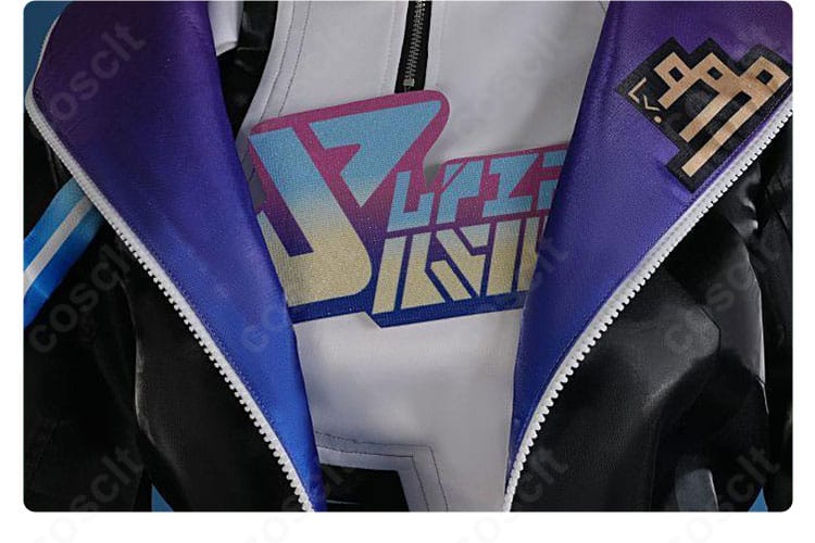 銀狼LV.999コスプレ衣装ジャケットの前立てと正面装飾