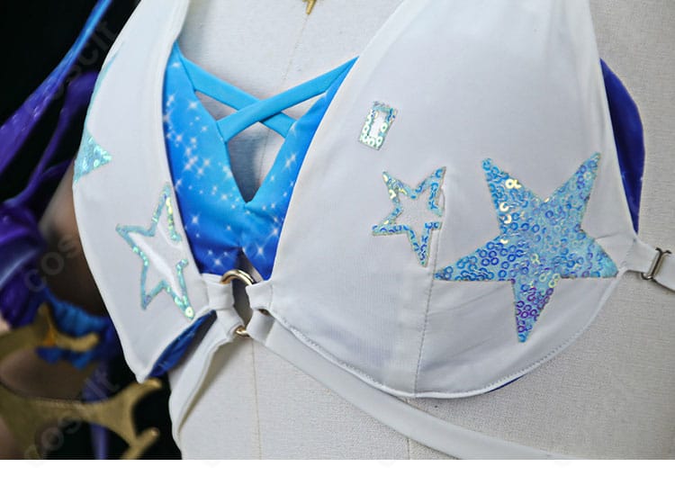 ロビン 夏空の歌コスプレ衣装にあしらわれた配色と模様の細部