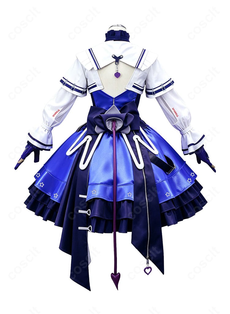 リーノ コスプレ衣装の背部蝶結びとシルエットが分かる背面全体