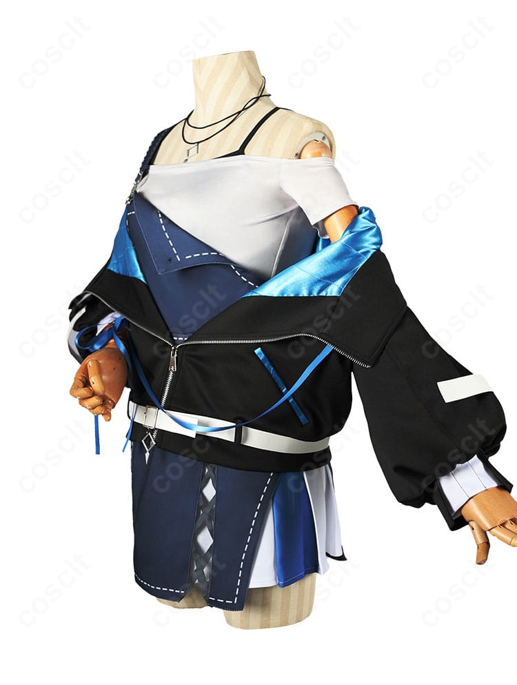 悠針れい喫茶Laid-Backコスプレ衣装の側面シルエット