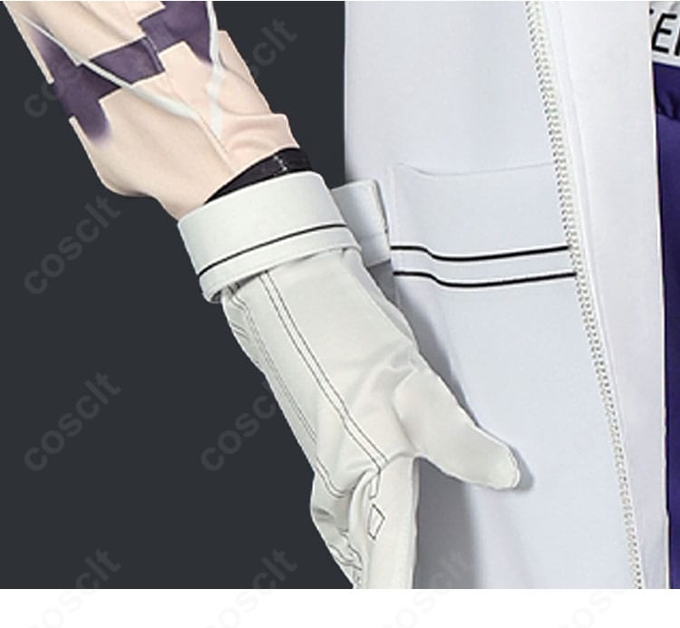 キラ コスプレ衣装に付属する手袋と装飾部分のクローズアップ