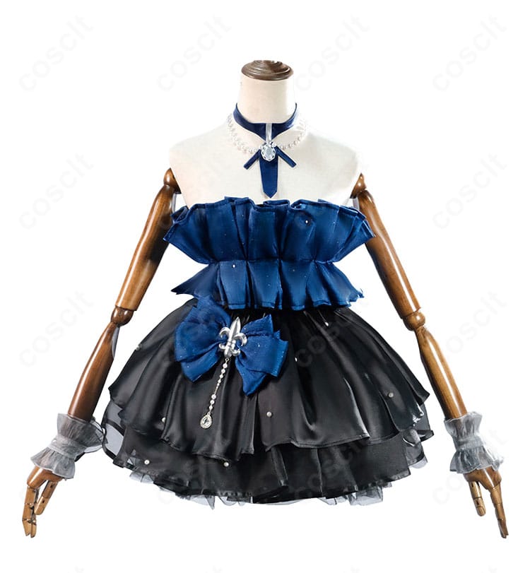 シュフラン「華やかに極まれ」コスプレ衣装の正面、ネイビー×ブラックのドレス
