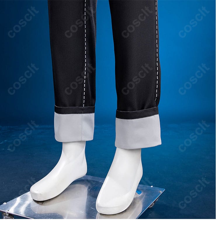 白鐘直斗コスプレ衣装のパンツ裾に施された装飾の詳細