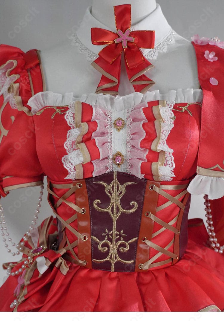 さくらみこコスプレ衣装の襟元とリボンタイの装飾