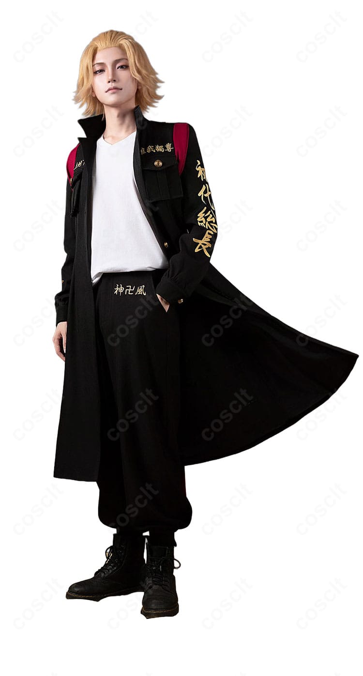 東京卍リベンジャーズ 佐野万次郎の東京卍會特攻服を着用したコスプレモデルの正面写真。ロングジャケットとパンツの全身コーディネート