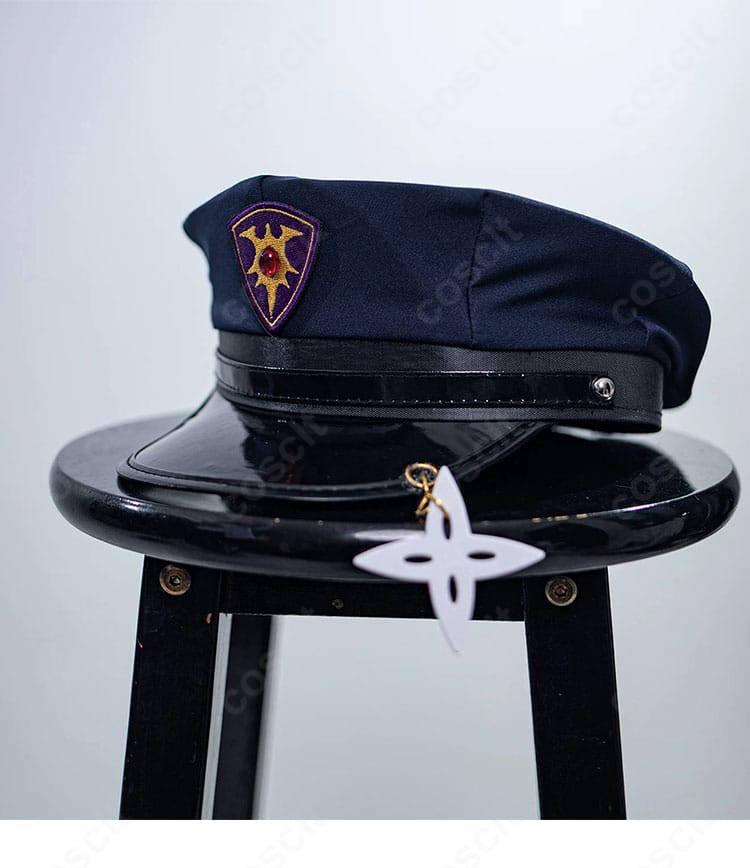 エミリア ハロウィンポリスVer.コスプレ衣装に付属する警察官風の帽子を紹介する細部画像