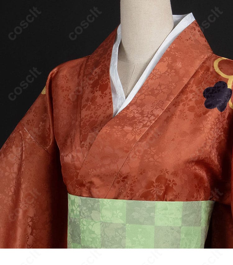 桃園奈々生の着物コスプレ衣装、襟元の形状と装飾を確認できる拡大写真