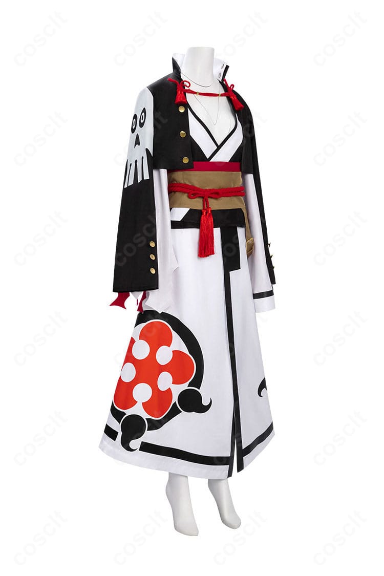 ギルティギア 梅喧コスプレ 右側面ディテール・袖と腰帯のラインが分かる角度