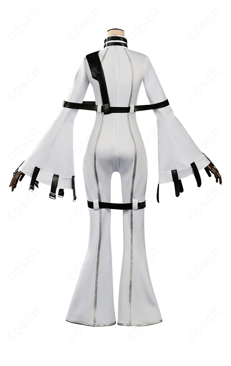 コードギアス C.C. 拘束衣コスプレ背面全体。バックシルエットと装飾配置を360°レビューする画像